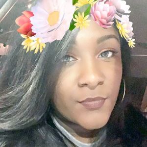 Meet your Posher, Leandra